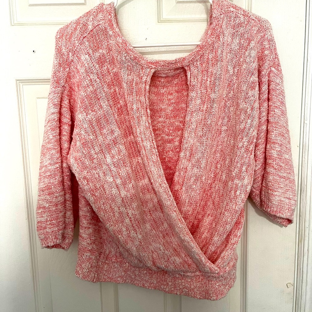Women’s Michael Stars size large cozy pink and white crop sweater